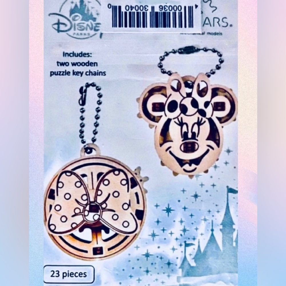Disney Minnie Mouse Minnie's Bow Wood Gears Puzzle Keychains NWT Licensed